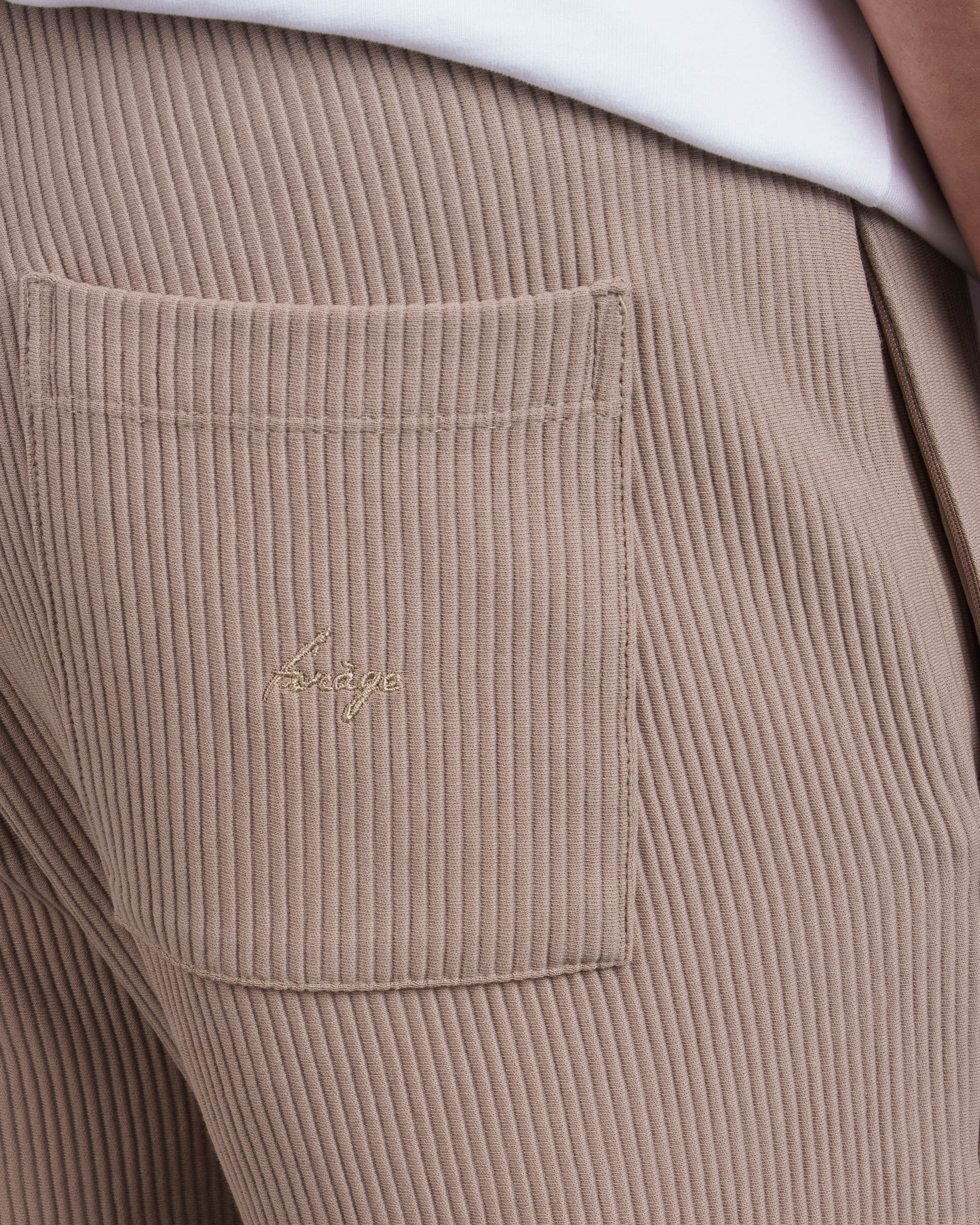 Plissee Pants (Taupe) - Image 10